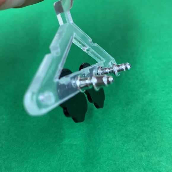 HOME ALONE Kevin earrings!!! - Picture 4 of 6